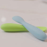 Baby-Led Weaning Silicone Spoons – Set of 3 with travel case