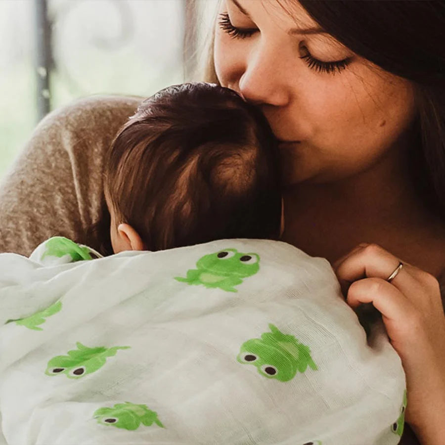 Green sprouts sales muslin swaddle blankets